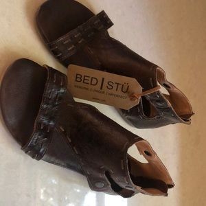 Brown Bedstu sandles
